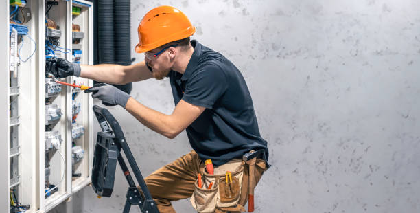 Best Emergency Electrical Repair  in Mledgevle, IL
